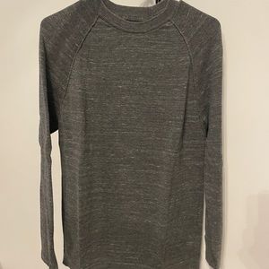 Gray long sleeve shirt, great for the fall and winter!